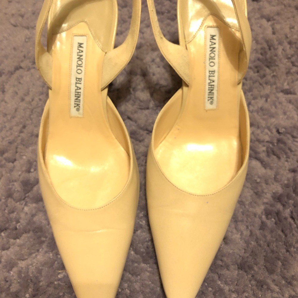 Manolo kitten heels